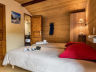 Chalet Lacuzon with private sauna and whirlpool-11