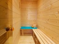Chalet Ski Dream with sauna and outdoor whirlpool-15