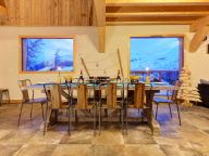 Chalet Ski Dream with sauna and outdoor whirlpool-6