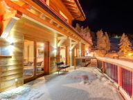 Chalet Ski Dream with sauna and outdoor whirlpool-20