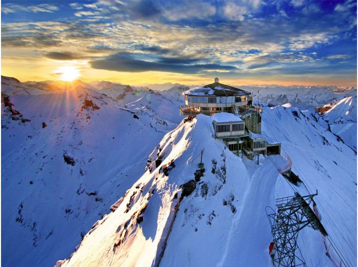 Top station ski lift Swiss