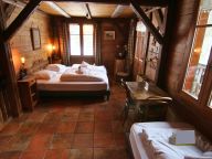 Chalet Le Vieux catering included and private sauna-10