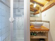 Chalet de Claude with private sauna-18