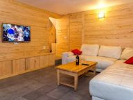 Chalet Vuargnes with private sauna and swimming pool-9