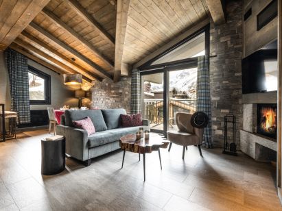 Chalet-apartment Résidence Izia with fire place or wood stove-2