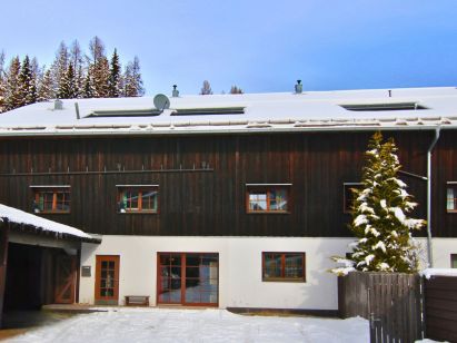 Chalet Okke including catering-1