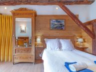 Chalet de Claude with private sauna-13