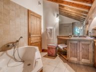 Chalet Alideale with private sauna-30