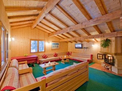 Chalet Anna catering included and whirlpool-2