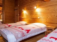 Chalet Vuargnes with private sauna and swimming pool-16