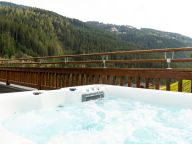 Apartment Gerlos Alpine Estate Penthouse Luxe XL with outside whirlpool and sauna-17