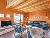 Chalet sur Piste with private sauna-4