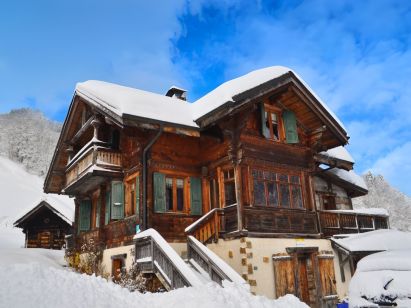 Chalet Le Vieux catering included and private sauna-1