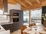 Apartment Gerlos Alpine Estate Penthouse Luxe with sauna-10