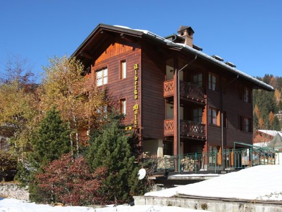 Looking to book Chalets & Apartments in Falcade? - Ski holiday 2023/2024