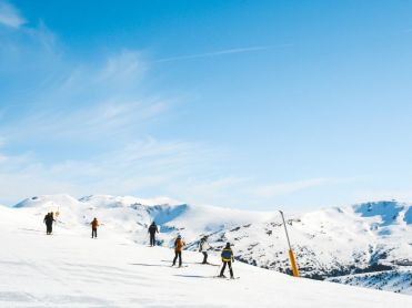 Last-minute skiing in March: the best deals