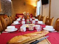Chalet Pom de Pin catering included-4