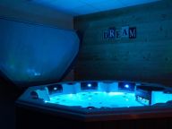 Chalet Lacuzon with private sauna and whirlpool-3